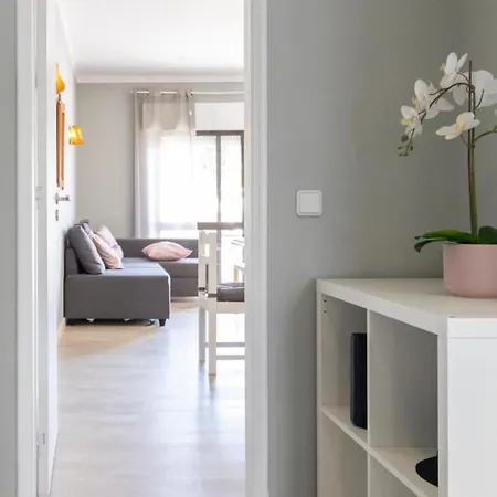 شقة 2 Bed - Amazing Up To 4 People *