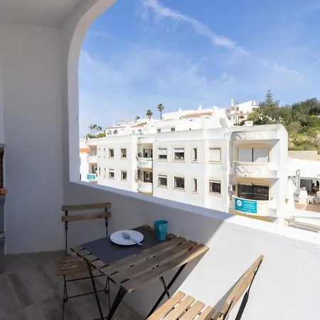 2 Bed - Amazing Up To 4 People *